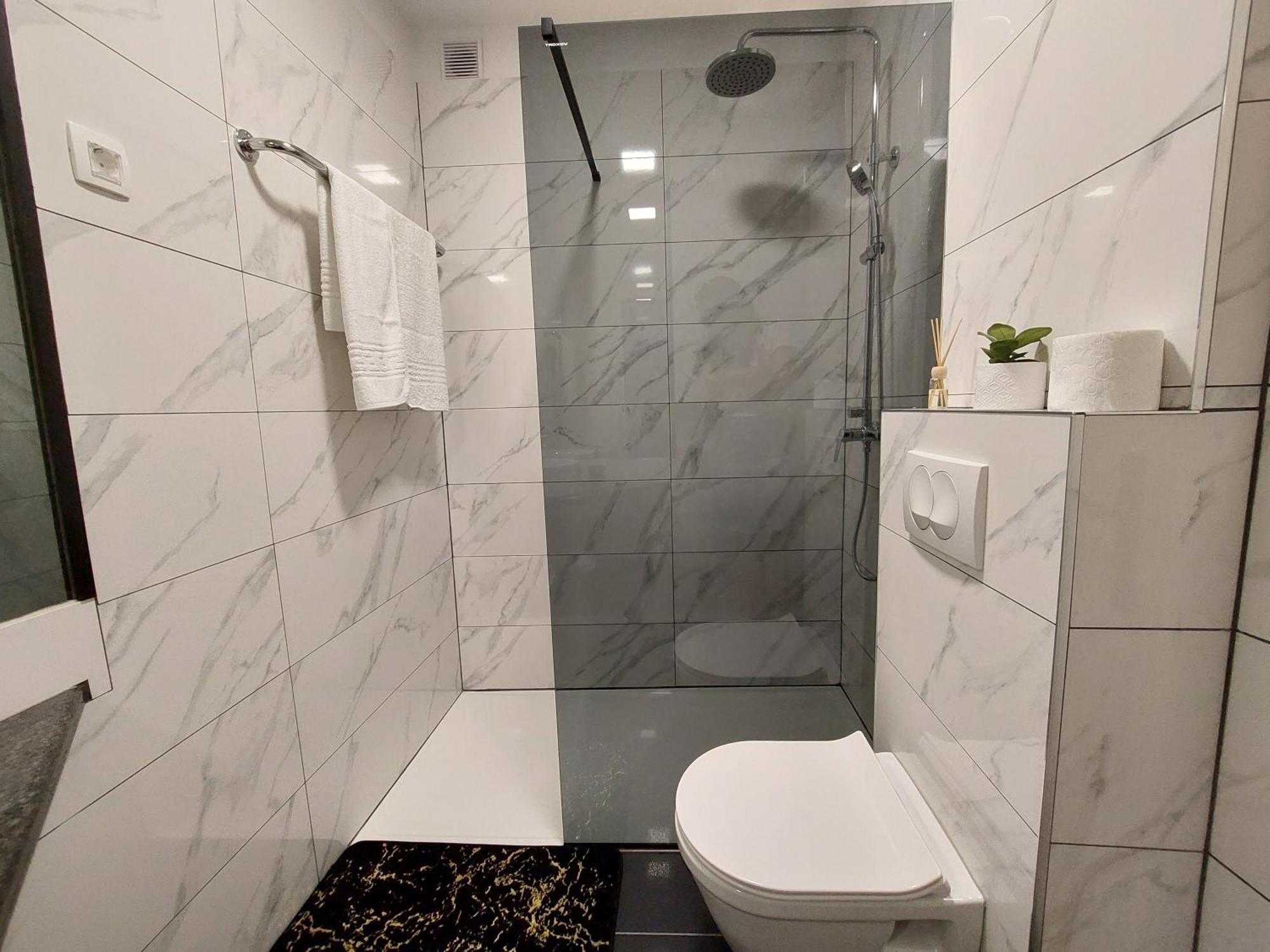 Apartment Vesel 말린스카 객실 사진